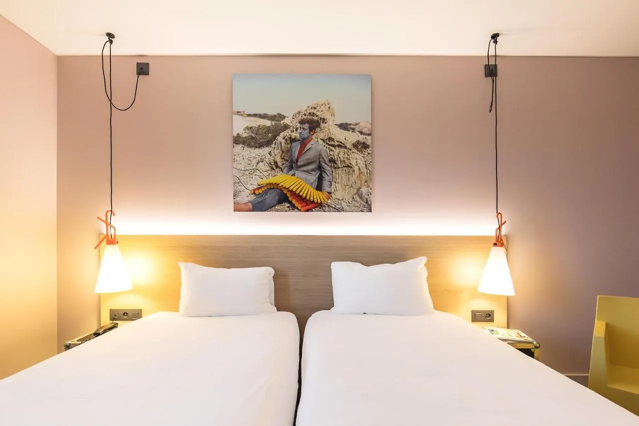 ***  Ibis Styles Lyon Centre Confluence Hotel France