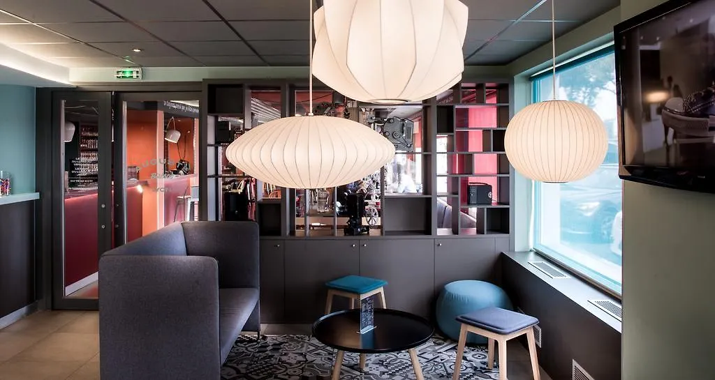Ibis Styles Lyon Centre Confluence Hotel