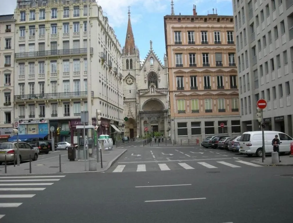 Hotel Ibis Styles Lyon Centre Confluence